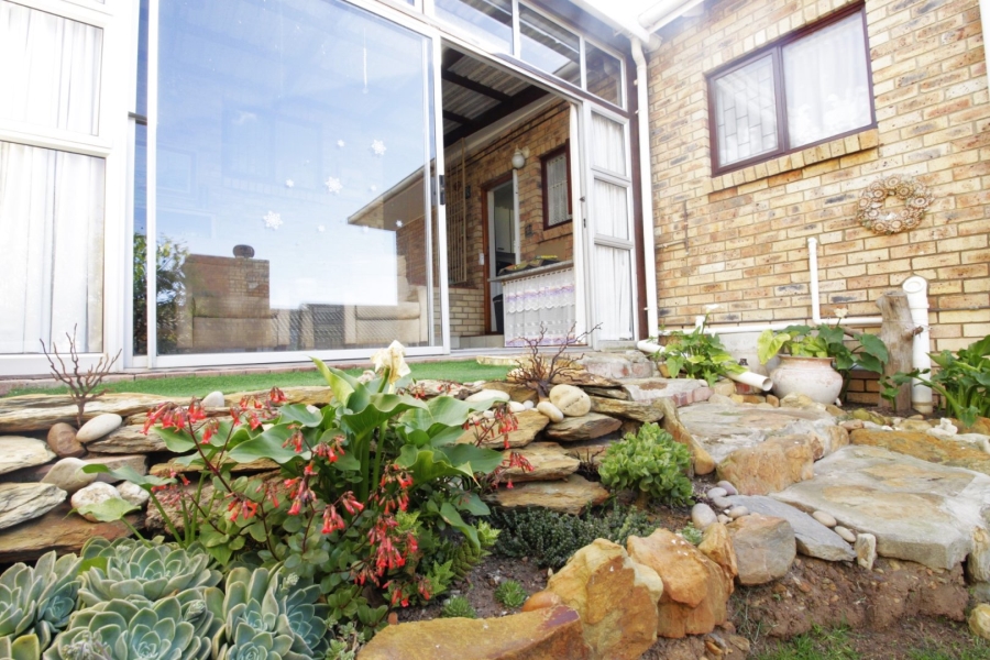 3 Bedroom Property for Sale in Jeffreys Bay Central Eastern Cape